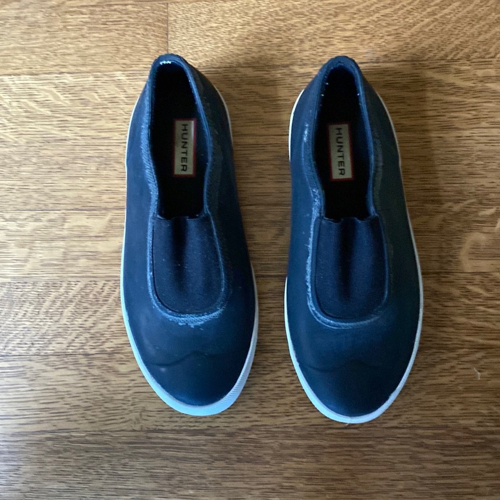 Hunter Pilmsoll Black Womens Slip On, Size 7